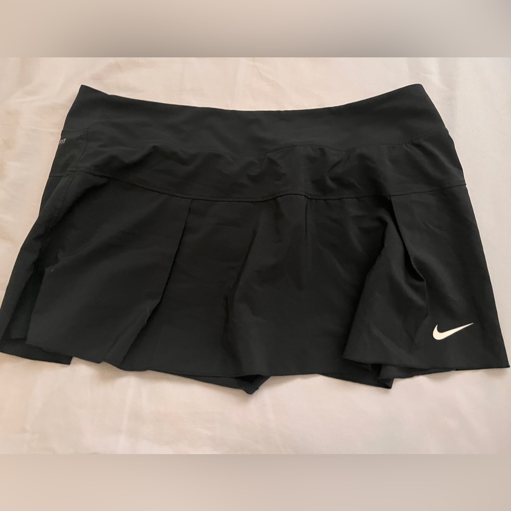 Nike pleated tennis skirt